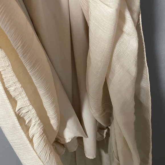 Love Tree Smocked Bodice Midi Dress in Beige. Size Small - Picture 7 of 8